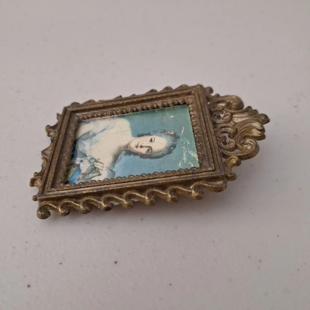 Antique Glass Front Italian Brass Metal Filigree Photo Frame 4